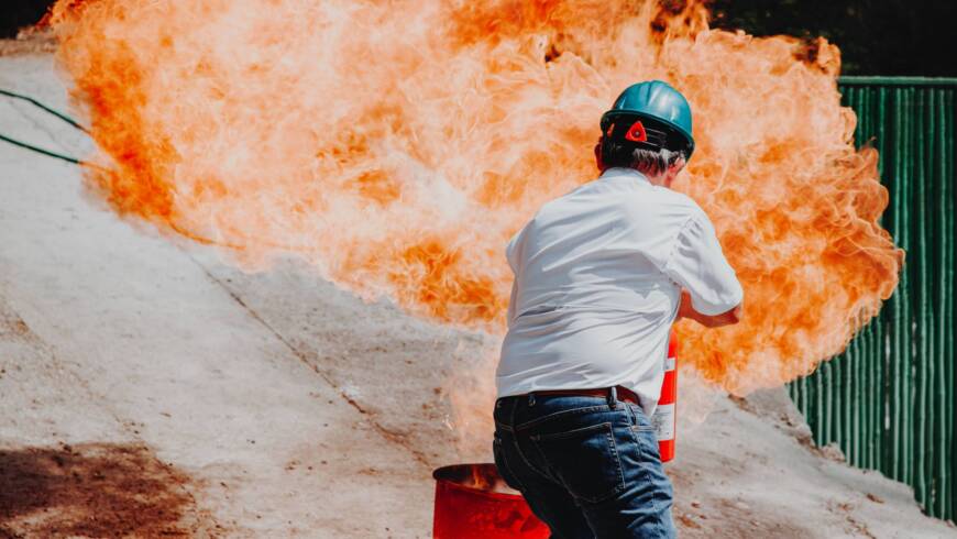 How To Quickly Stop a Fire in the Workplace